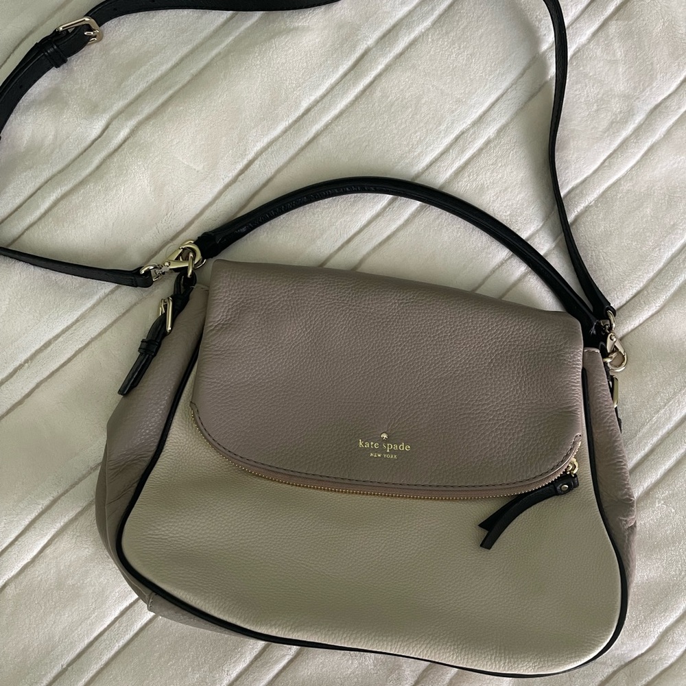 Kate Spade Purse - Picture 6 of 9